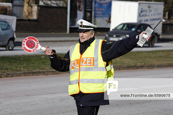 Speed check marathon of the police in North Rhine-Westphalia on 10 February 2012  photocall  start of a long-term campaign against speeding in North Rhine-Westphalia  Germany  Europe