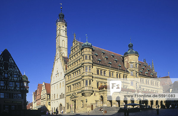 Marktplatz  Renaissance-Rathaus  Rothenburg o. d. Tauber  Hohenlohe  Franken  Bayern  Deutschland  Europa