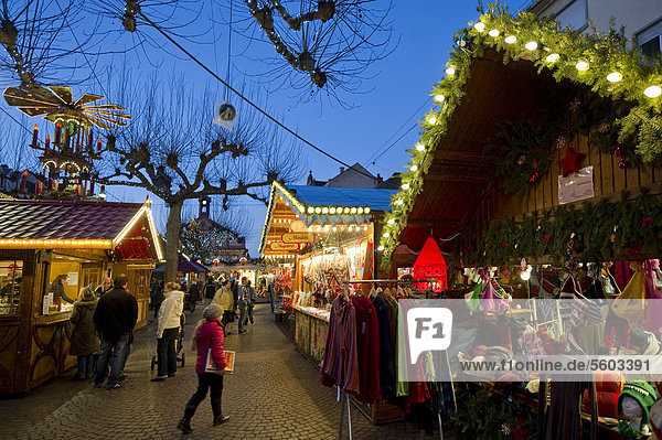 Christmas market  Rastatt  Baden-Wuerttemberg  Germany  Europe