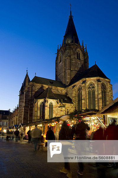 Christmas market  Wissembourg  Alsace  France  Europe