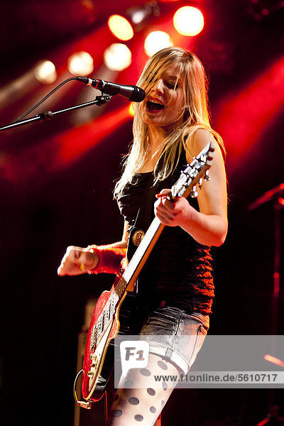 Isabella Eder  guitarist of the Swiss band Delilah  performing live in the Schueuer concert hall  Lucerne  Switzerland  Europe