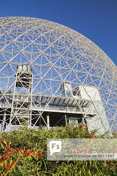 Das Biosphären-Museum  die geodätische Kuppelstruktur ist der ehemalige Pavillon der USA der Weltausstellung von 1967  Jean-Drapeau Park on Ile Sainte-Helene  Montreal  Quebec  Kanada