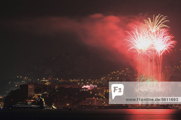 Europa über Yacht Voss bauen Cote d Azur Feuerwerk Monaco