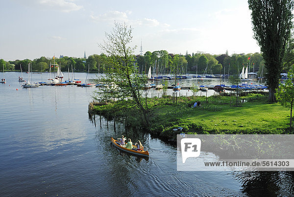 Boote auf der Alster Hansestadt Hamburg Deutschland Europa ÖffentlicherGrund