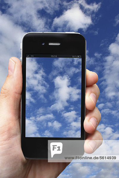 IPhone  Wolken  Himmel  Symbolbild Cloud-Computing  Cloud