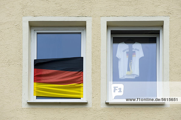 Teamwork Fußballfan Fenster Fahne deutsch