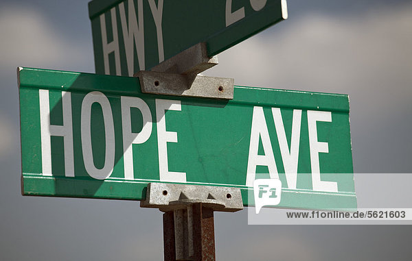 Straßenschild  Hope Avenue  South Sioux City  Nebraska  USA