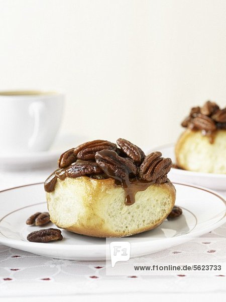 Sticky Pecan Date Bun (sweet bread roll with pecan nuts and dates)