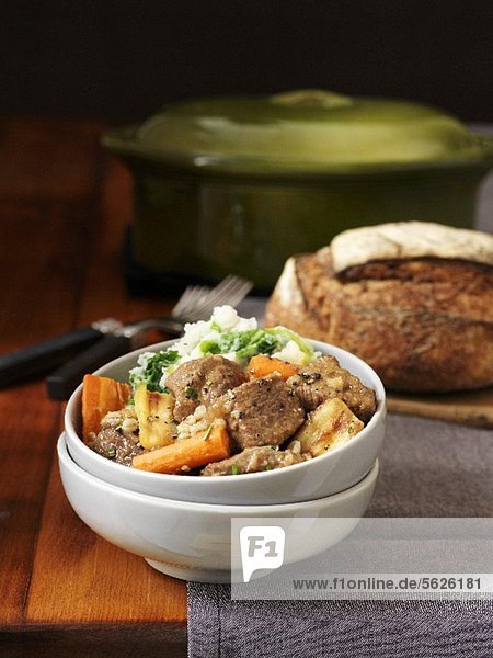 Irish Guinness Stew mit Lamm und Möhren