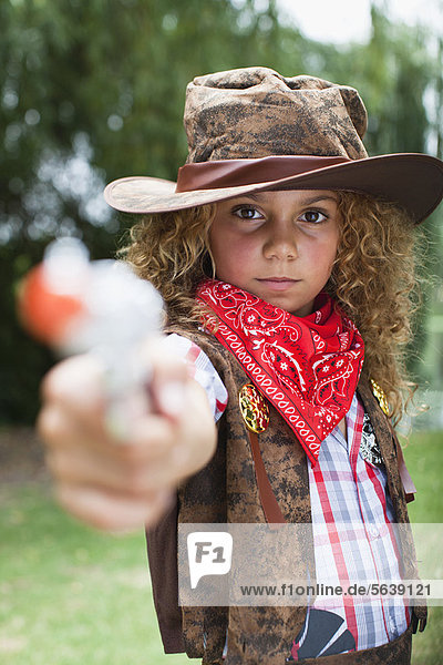 Hut  Spielzeug  Pistole  Mädchen  Cowboy