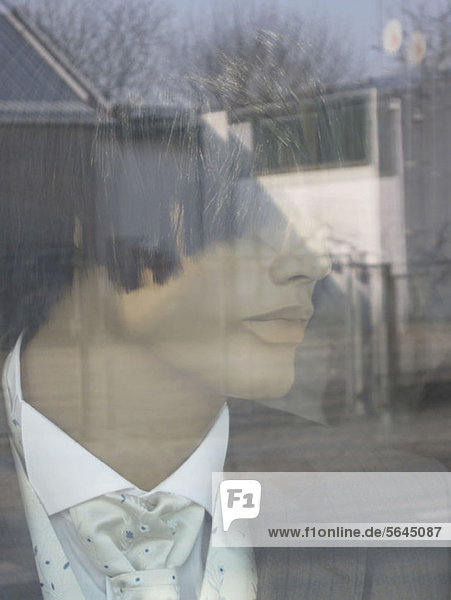 Detail einer männlichen Puppe in einem Schaufenster