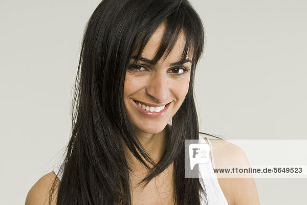 Young woman smiling  portrait