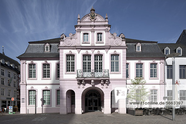 Palais Walderdorff  Alte Regierung  Trier  Rheinland-Pfalz  Deutschland  Europa  ÖffentlicherGrund