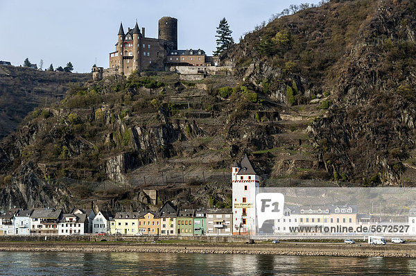 St. Goarshausen  der Rhein und die Burg Katz  Oberes Mittelrheintal  UNESCO-Welterbe  Rheinland-Pfalz  Deutschland  Europa
