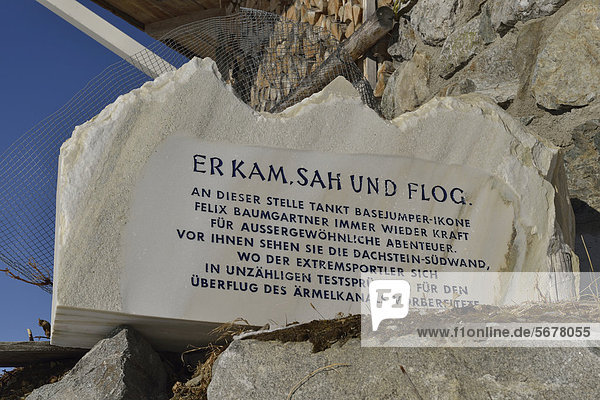 Gedenkstein  Traininsplatz für Felix Baumgartner  Basejumper  Schladming  Steiermark  Österreich  Europa