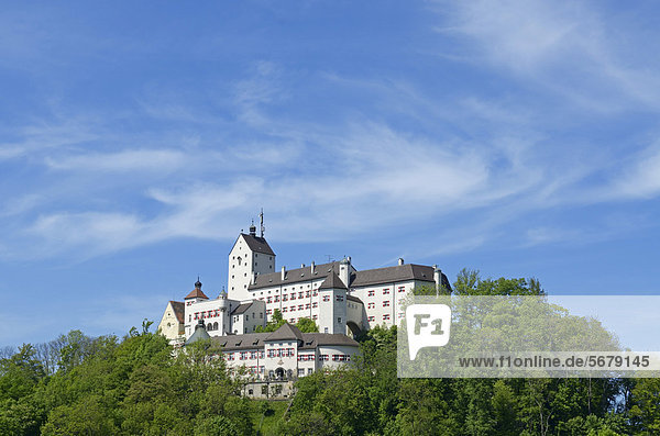 Schloss Hohenaschau  Aschau  Chiemgau  Oberbayern  Bayern  Deutschland  Europa