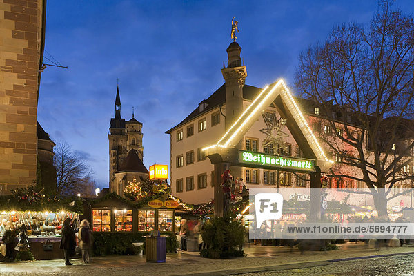 Christmas market  view of the Collegiate Church  Stuttgart  Baden-Wuerttemberg  Germany  Europe