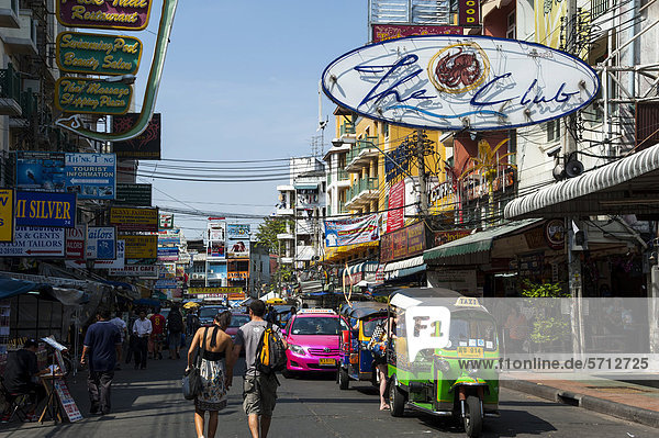 Tuk-tuk  Straßenansicht  Khao San Road  Bangkok  Thailand  Asien