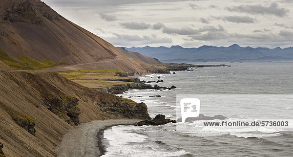 Island  Küstenansicht