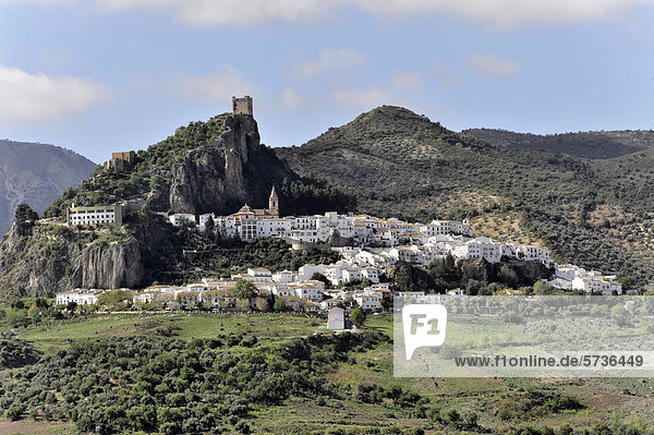 Weißes Dorf El Bosque  Andalusien  Spanien  Europa