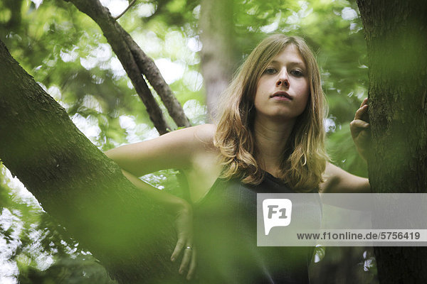 Young woman  portrait  in natural surroundings