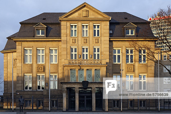 Villa Horion  ehemaligen Staatskanzlei  heute Sitz des Landtagspräsidenten  Düsseldorf  Nordrhein-Westfalen  Deutschland  Europa