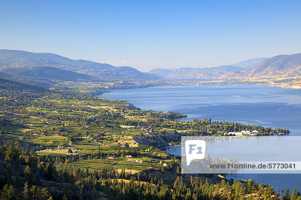 Ansicht des Naramata und Okanagan Lake Okanagan Valley in British Columbia  Kanada.