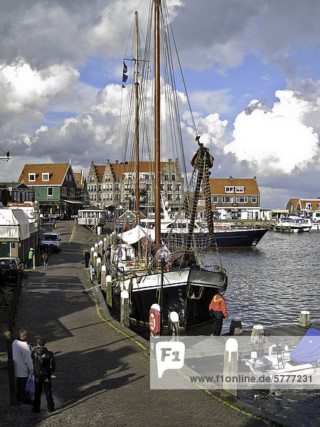 Harbour at Volendam in North Holland  Holland  Netherlans