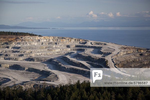 Texada Island Mine Antenne Straße von Georgia Sunshine Coast b.c. Kanada