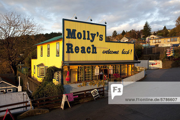 Mollys erreichen  Restaurant  Sommermorgen  Gibsons  Sunshine Coast  b.c.  Kanada