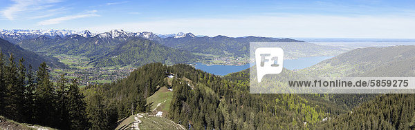 Lake Tegernsee with Rottach-Egern and Bad Wiessee  Tegernsee valley  as seen from Baumgartenschneid mountain  Mangfall Mountains  Upper Bavaria  Bavaria  Germany  Europe