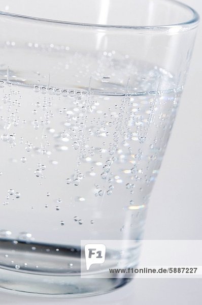 Wasser Glas