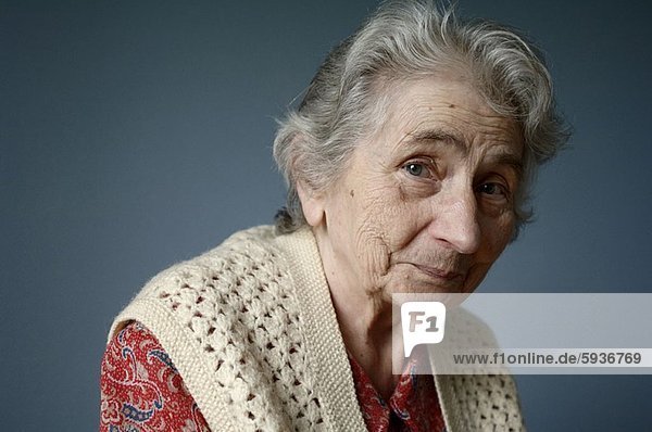 Senior  Senioren  Portrait  Frau  Pose