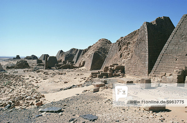 Pyramiden  Meroe  Sudan  Afrika