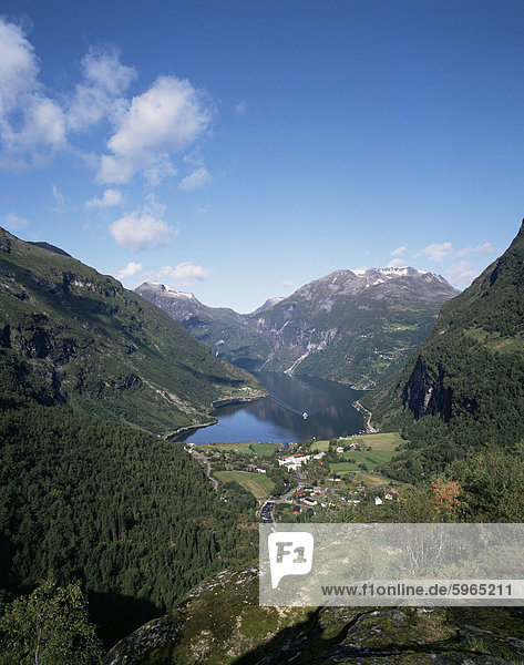 Mehr Og Romsdal  Geirangerfjord  UNESCO World Heritage Site  Norwegen  Skandinavien  Europa