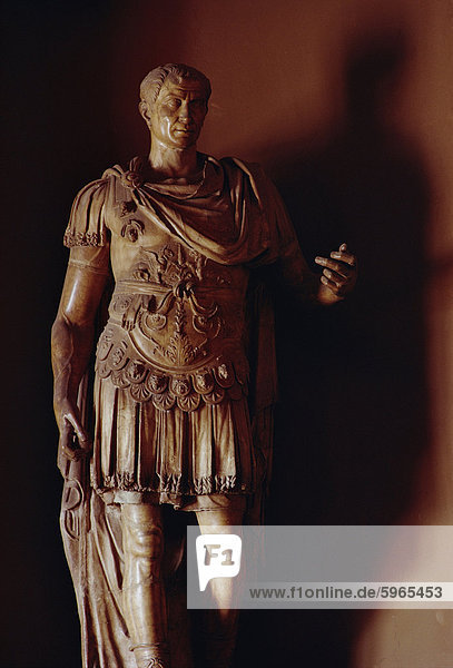 Statue von Julius Caesar in der Rat Kammer  Capitol Hill  Rom  Latium  Italien  Europa