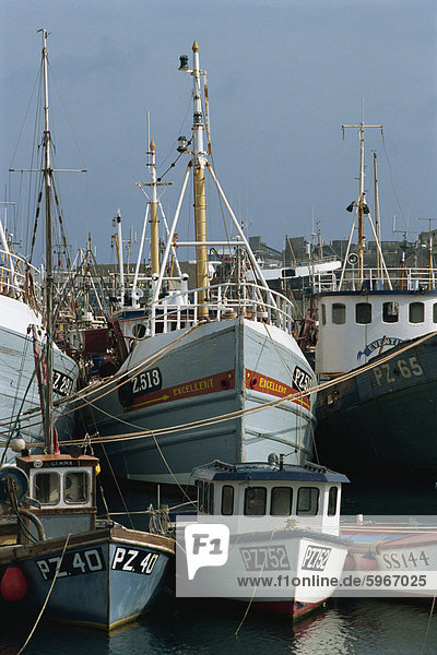 Fischerboote  Newlyn  Cornwall  England  Vereinigtes Königreich  Europa