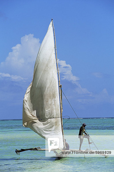 Segelboot  Kiwengwa Beach  Sansibar  Tansania  Ostafrika  Afrika