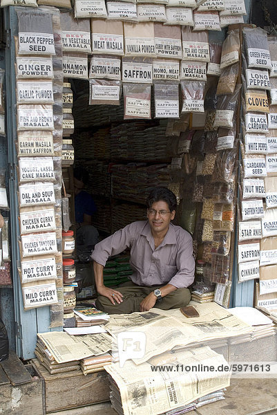 Gewürz Verkäufer  Thamel  Kathmandu  Nepal  Asien