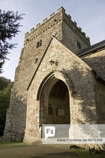 Kirche von St. brach  6. Jahrhundert Foundation mit Normannischer Turm  vor allem zwischen 1425 und 1525 erbaut  Ende senkrecht  Nevern  Pembrokeshire  Wales  Vereinigtes Königreich  Europa