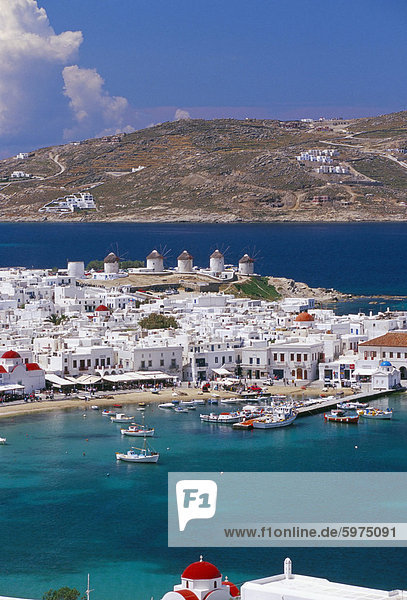 Luftbild von Mykonos (Hora) und Hafen  Mykonos (Mikonos)  Cyclades Inseln  Griechenland  Mittelmeer  Europa