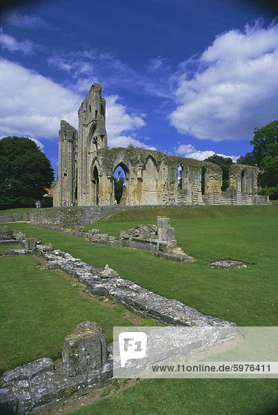 Ruinen von Glastonbury Abbey  Glastonbury  Somerset  England  UK  Europa