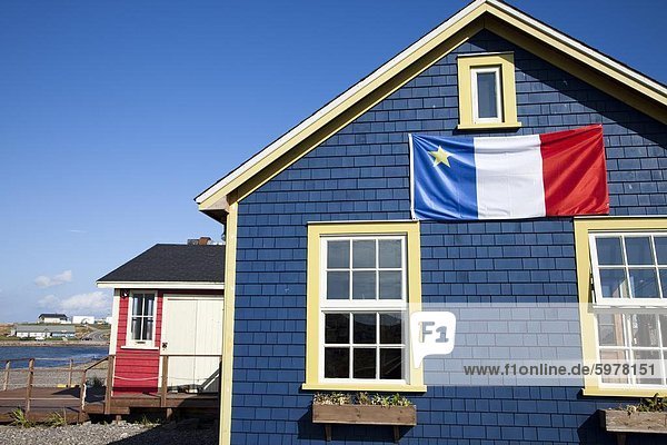 Wohnhaus Fahne Insel blau Nordamerika 1 Madeleine Saint Lawrence River Kanada Grab Lawrence Quebec