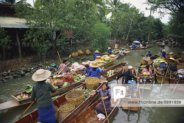 Schwimmende Markt Damnoen Saduak  Bangkok  Thailand  Südostasien  Asien