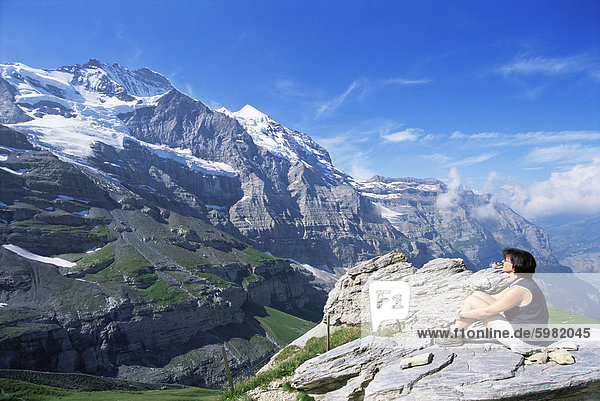 Blick von der kleinen Scheidegg  Jungfrau  Berner Oberland  Schweiz  Europa