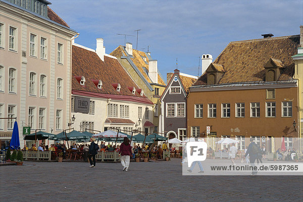 Town Hall Square  Old Town  Tallinn  Estonia  Baltic States  Europe