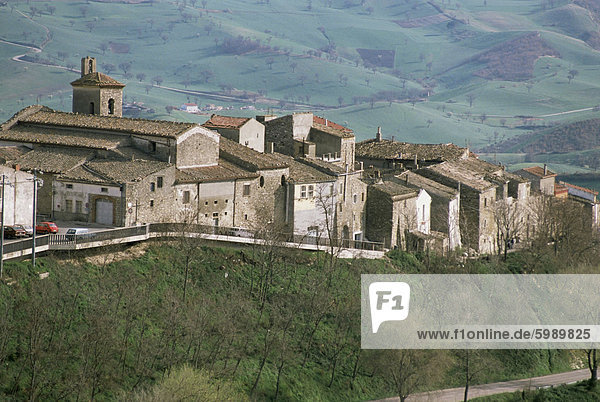 Dorf von Macchia  Valfortore  Campobasso  Molise  Italien  Europa