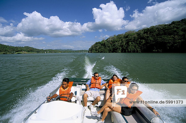 Gatun Lake  Soberania-Forest-Nationalpark  Panamakanal  Panama  Mittelamerika