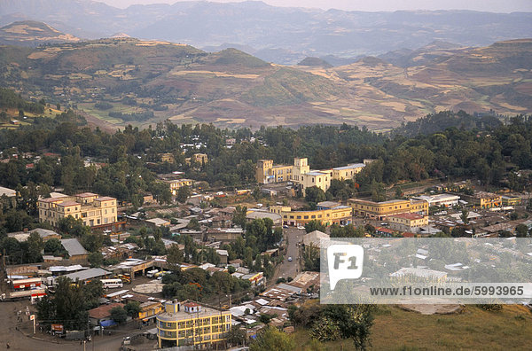 Luftbild der Stadt entnommen Goha Hotel  Gondar  Äthiopien  Afrika