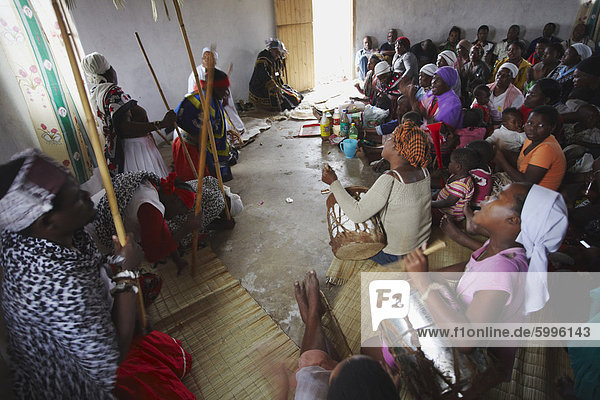 People worshipping at village healing ceremony  Eshowe  Zululand  KwaZulu-Natal  South Africa  Africa